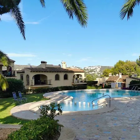 Apartment En Con Piscina Moraira