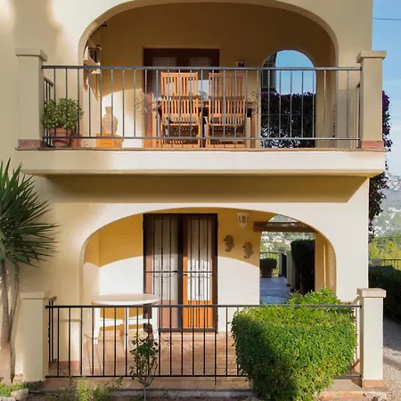 En Con Piscina Apartment Moraira